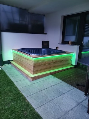 Bain à remous intérieur