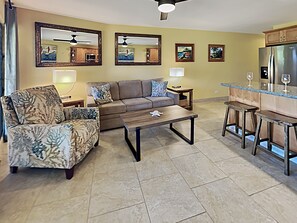 Tastefully decorated living room with Hawaiian touches all throughout