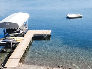 Private dock with boat hoist and plenty of room to paddle, kayak, fish or swim.