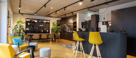 Bar lounge