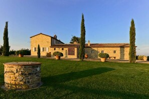 Building Exterior, Garden, Outdoor