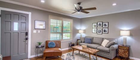 Gorgeous Living room!