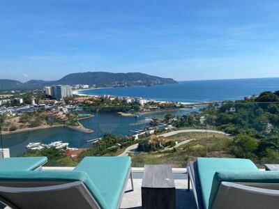 Casa en Porto Ixtapa con Preciosas Vistas!