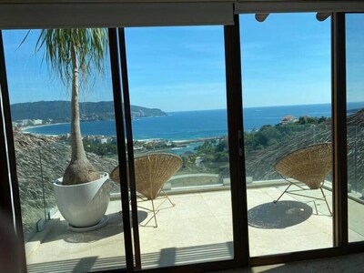 Casa en Porto Ixtapa con Preciosas Vistas!