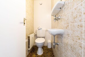 Guest WC