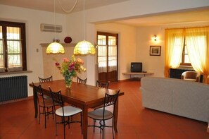 three Bedroom apt