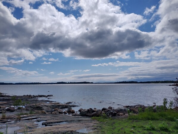 unobstructed views!
privacy and nature at it's best