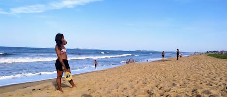 Praia em frente .😍🌴🏖️