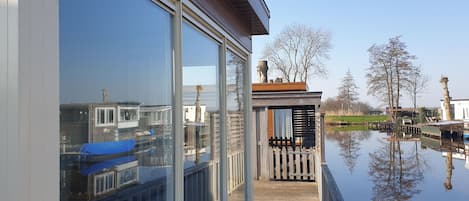 Vue de la maison de vacances [été]