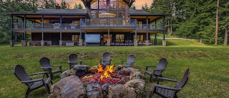 Discover the perfect spot to roast marshmallows and share stories under the stars at this mountain home fire pit