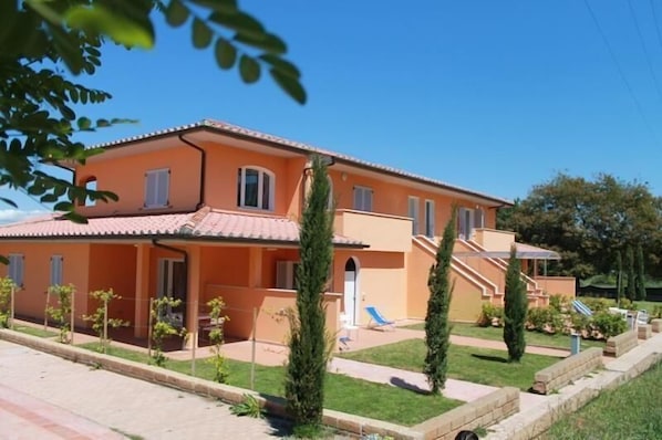 Residence, house sample