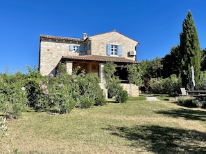 Extérieur