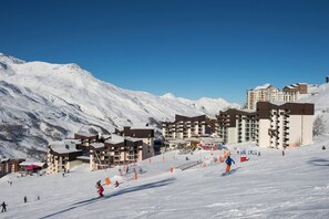 Snow and ski sports