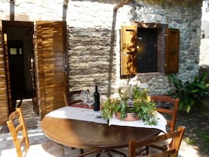 Dreiraumwohnung : Eingang/terrasse
