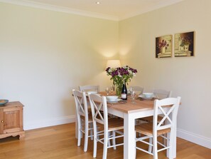 Dining Area | Crown Cottage, Horsted Keynes
