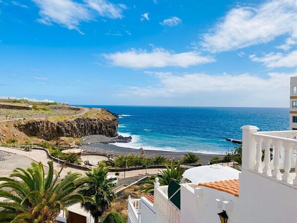 Beach/ocean view