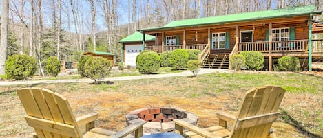 Hiawassee Vacation Rental | 2BR | 2BA | 1,200 Sq Ft | Stairs Required For Access
