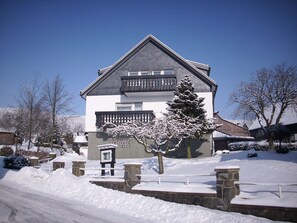 Ferienwohnungen Haus Kaiser (Winterberg/ Hildfeld) --Haus Kaiser