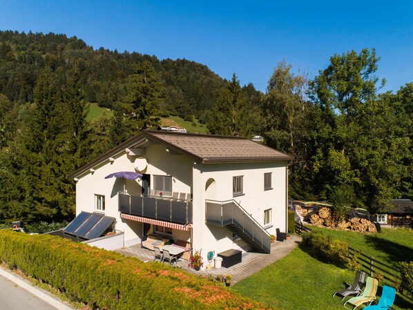 Extérieur maison de vacances [été]