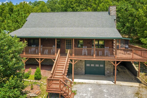 Front cabin view