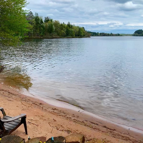 Beach Front- with sandy swim beach on Lake Gilmore