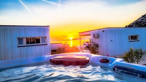 Hot tub with sunset views