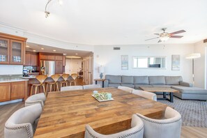Dining Room 1.1