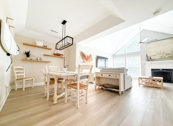 dining/living area