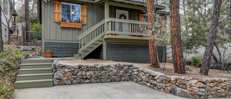 Prescott Vacation Rental | 2BR | 1BA | 800 Sq Ft | Stairs Required for Access