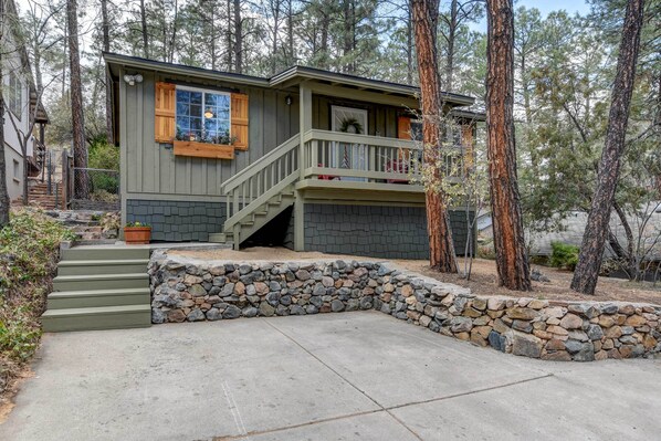 Prescott Vacation Rental | 2BR | 1BA | 800 Sq Ft | Stairs Required for Access