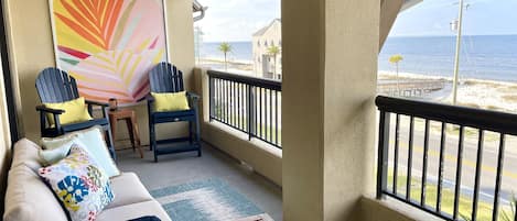Tidelands has the best balcony! Cozy up and enjoy the panoramic Gulf view.