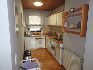 Weindl's Ferienwohnung-Küche