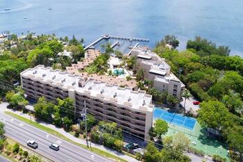 Beautiful Townhome at Moonbay Key Largo, Pool, Dockage