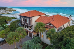 PoppyLu - Luxury Beachfront 30A Vacation Rental House with Private Pool and Personal Beach Access in Blue Mountain Beach, Florida - Five Star Properties Destin/30A
