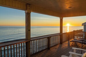 Moasis 2nd Story Gulf Front Covered Porch at Sunset