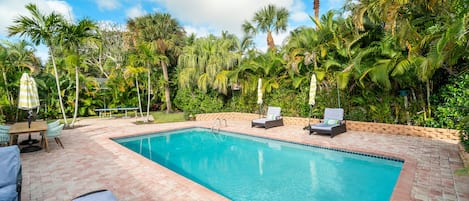 Gorgeous back yard with extra large pool. Pool can be heated for a daily fee.