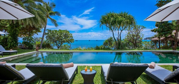 Sangsuri Villa 2 has 2 amazing picturesque pools with amazing views