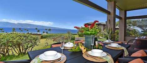 Kapalua Ridge Villas 2614 lanai with ocean view1