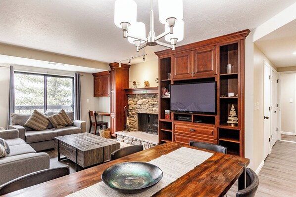 Dining / Living Area