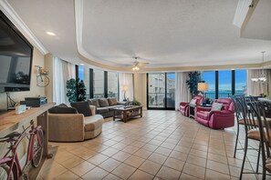 Large Living Area
