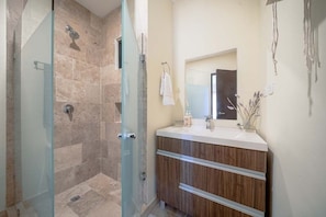 Master Suite bathroom