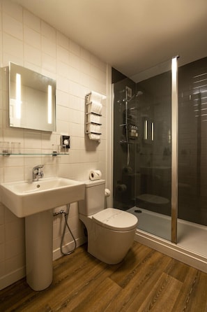 Glen Suite