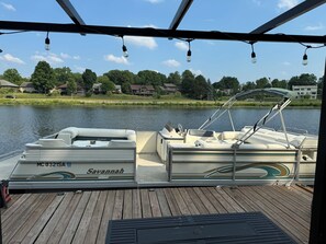 Take the party up and down the Grand! Pontoon rental available. 