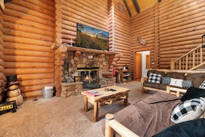 Living Room - Log Living Room
Gas Rock Fireplace
Smart TV
Log furniture
Vaulted Ceilings