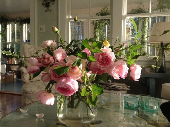 living room with garden roses