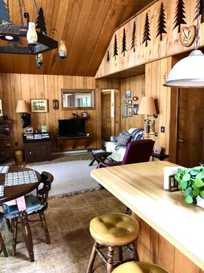 Kitchen/family room