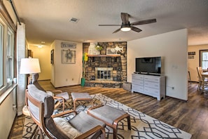 Living Room with Smart TV and fireplace