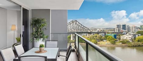 Large balcony overlooking the City and Brisbane River