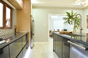 Wonderful Kitchen, bright and spacious