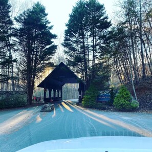 Cedar Creek Gated Entrance 